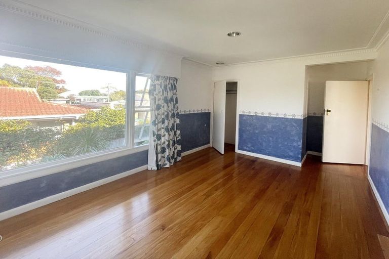 Photo of property in 30 Tamaki Bay Drive, Pakuranga, Auckland, 2010