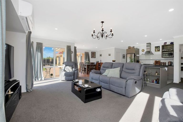 Photo of property in 28 Fergus Road, Loburn, Rangiora, 7472