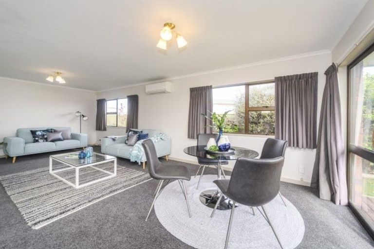 Photo of property in 7a Marama Crescent, Palmerston North, 4414