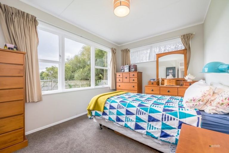 Photo of property in 22 Hyde Street, Wainuiomata, Lower Hutt, 5014