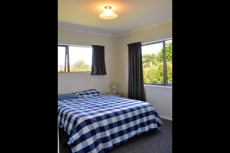 Photo of property in 14 Hanlen Avenue, Waihi Beach, 3611