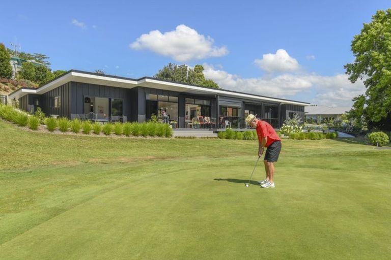 Photo of property in 62 Kayelene Place, Omokoroa, 3114