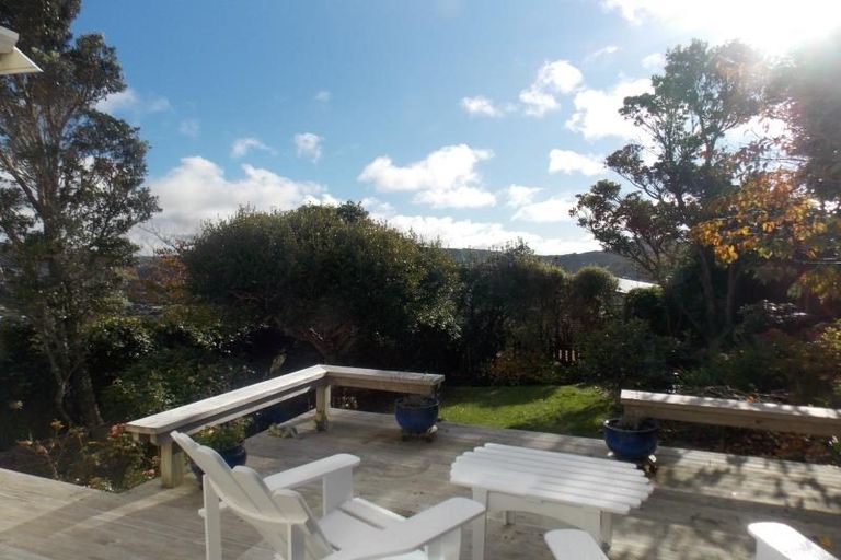 Photo of property in 132 Messines Road, Karori, Wellington, 6012