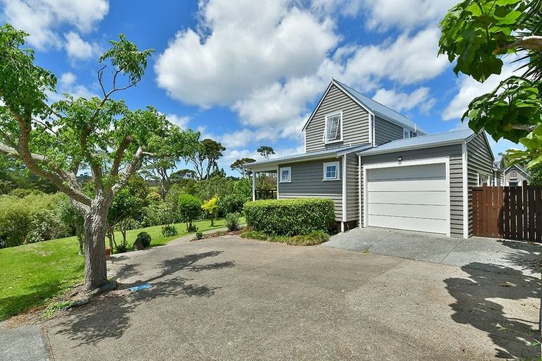 Photo of property in 39 Athol Place, Algies Bay, Warkworth, 0920