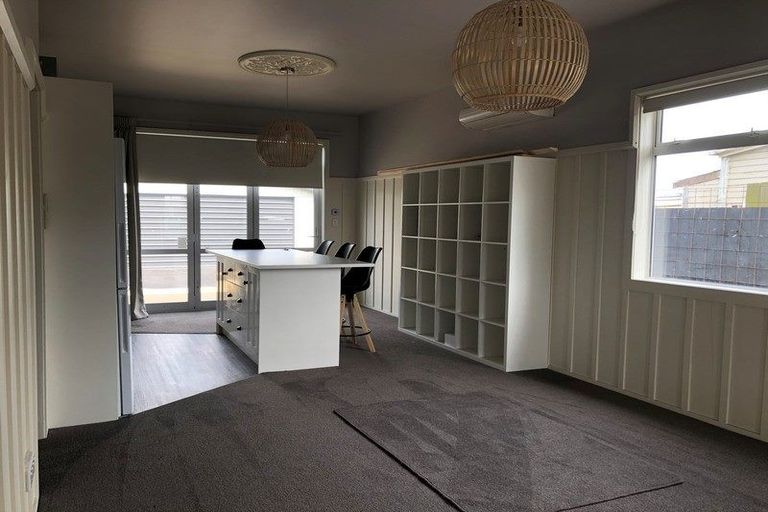 Photo of property in 124 Oram Avenue, New Brighton, Christchurch, 8061