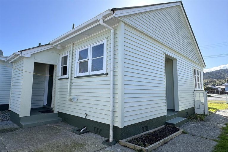 Photo of property in 58 Monro Street, Cobden, Greymouth, 7802