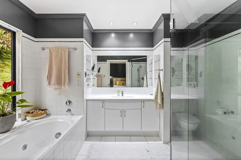 Photo of property in 103 Huia Street, Waikanae, 5391