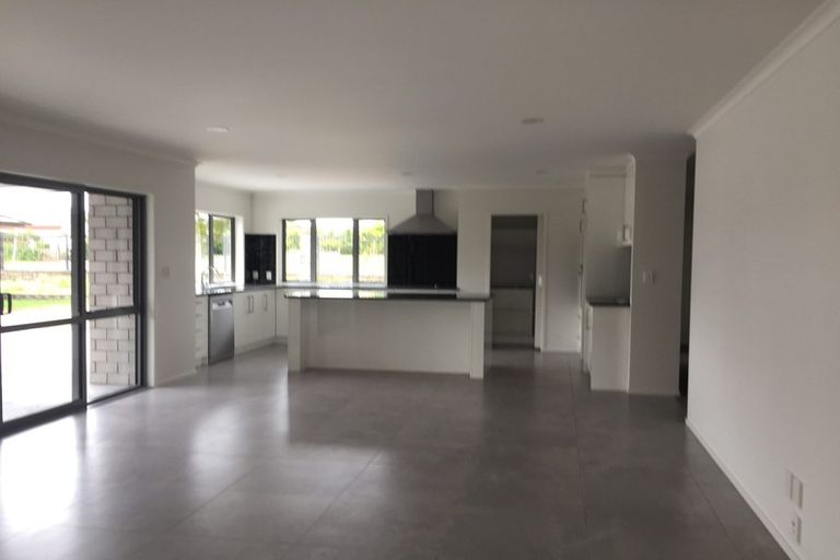 Photo of property in 12 Kipling Crescent, Owhata, Rotorua, 3010