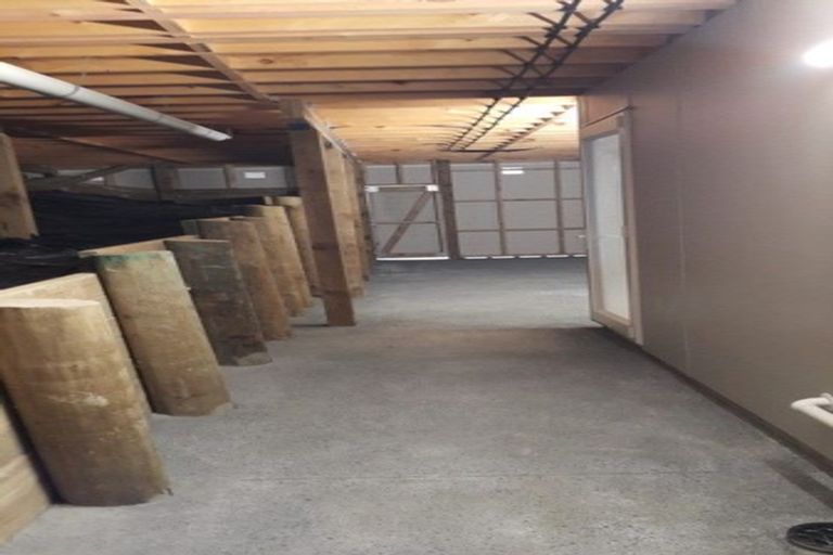 Photo of property in 98 Godfrey Drive, Orewa, 0931