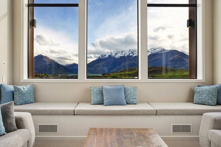 Photo of property in 4 Mckellar Drive, Jacks Point, Queenstown, 9371