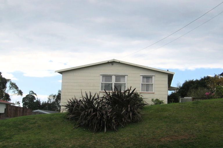 Photo of property in 12 Baycroft Avenue, Parkvale, Tauranga, 3112