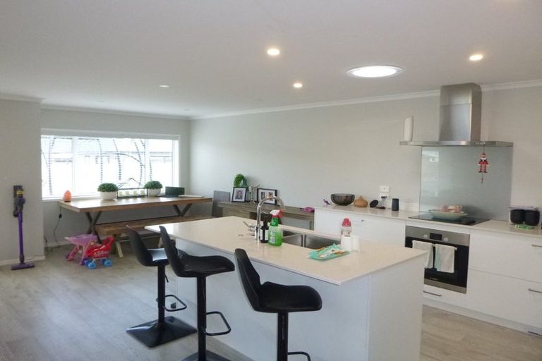 Photo of property in 120 Matua Road, Huapai, Kumeu, 0810