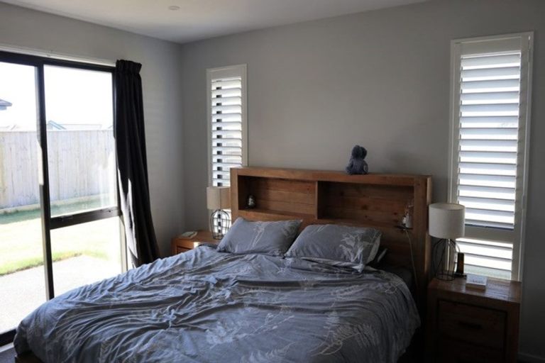 Photo of property in 37 Bradbury Avenue, Rolleston, 7614