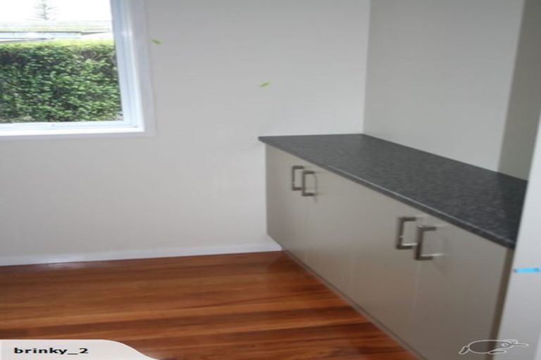 Photo of property in 44 Taylor Road, Mangere Bridge, Auckland, 2022