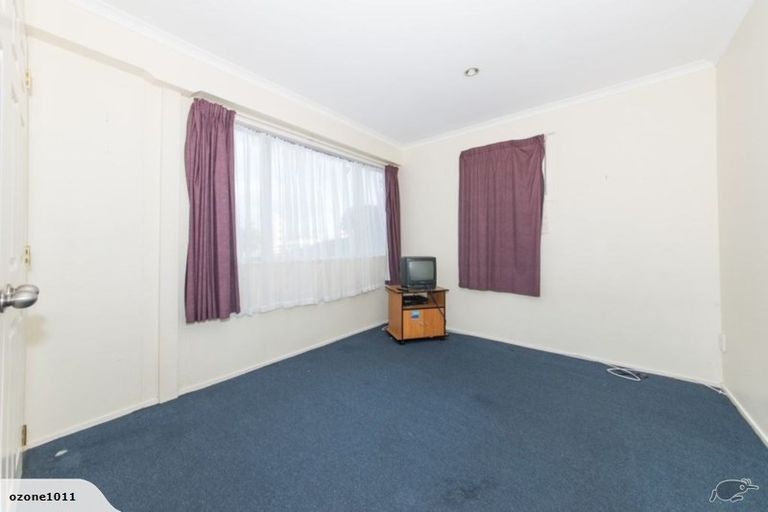 Photo of property in 68a Great South Road, Papakura, 2110