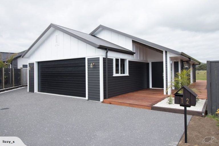 Photo of property in 12 Celmisia Retreat, Papamoa Beach, Papamoa, 3118
