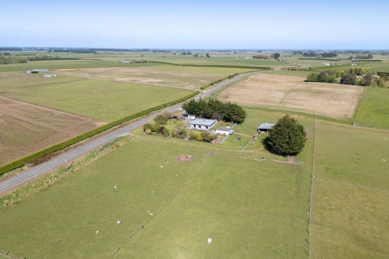 Photo of property in 597 Limestone Plains Road, Isla Bank, Otautau, 9683