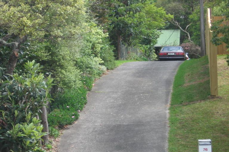 Photo of property in 76 Archers Road, Glenfield, Auckland, 0629