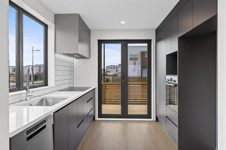 Photo of property in 34 Corporal Street, Papakura, 2110