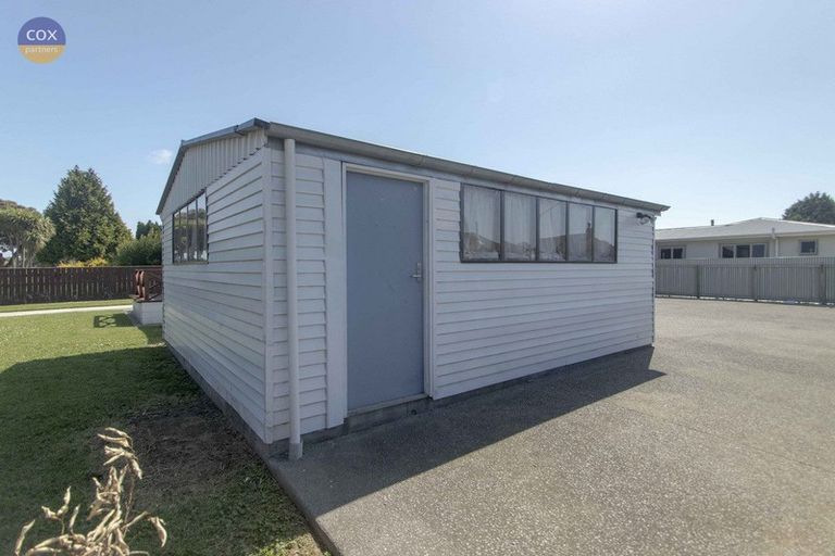 Photo of property in 52 Williams Street, Marewa, Napier, 4110