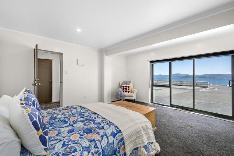 Photo of property in 2/517 Marine Drive, Sunshine Bay, Lower Hutt, 5013