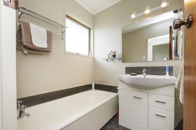 Photo of property in 10 Ranui Place, Feilding, 4702