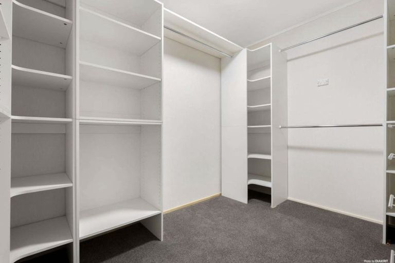 Photo of property in 1/11 Keswick Close, Northpark, Auckland, 2013