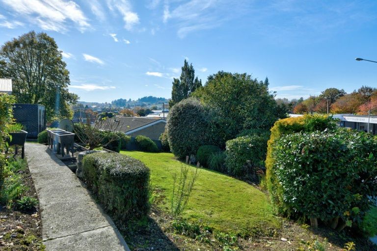 Photo of property in 13 Railway Esplanade, East Gore, Gore, 9710