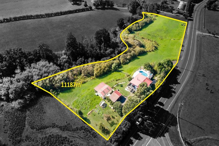 Photo of property in 127 Patumahoe Road, Patumahoe, Pukekohe, 2678