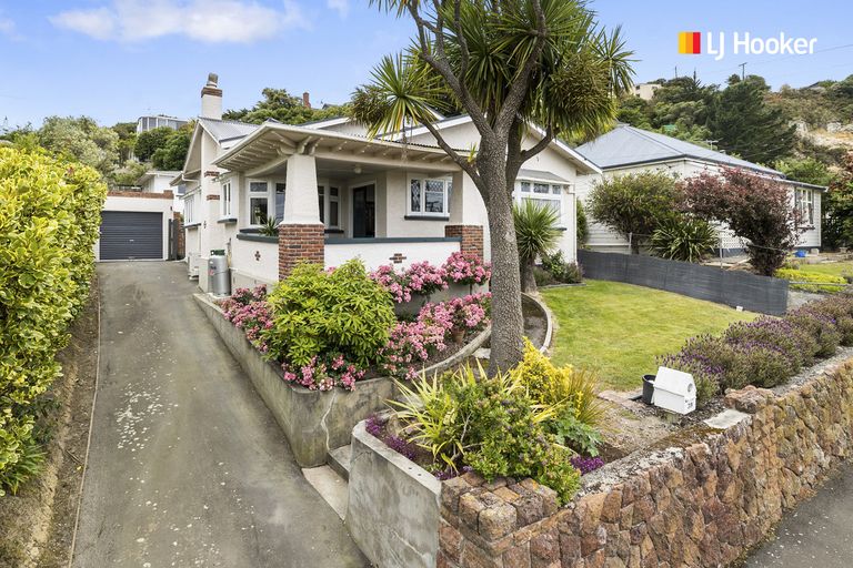Photo of property in 39 Tainui Road, Tainui, Dunedin, 9013