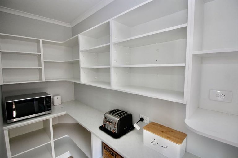 Photo of property in 1 Vanita Drive, Whitianga, 3510