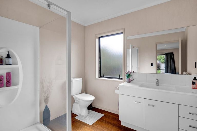 Photo of property in 12b Marlin Terrace, Bell Block, New Plymouth, 4312