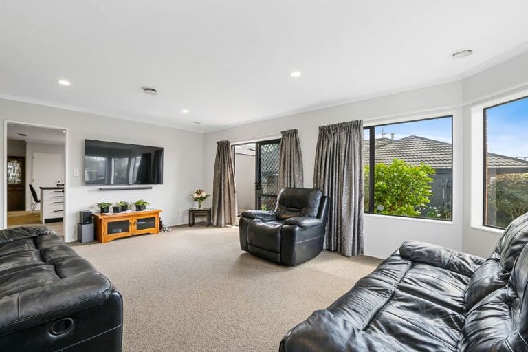 Photo of property in 75 Basley Road, Owhata, Rotorua, 3010