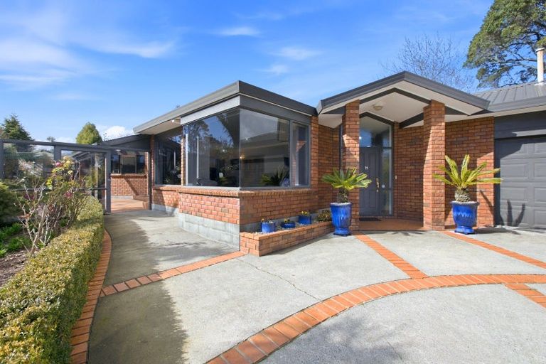 Photo of property in 71 Brooklands Road, Brooklands, New Plymouth, 4310