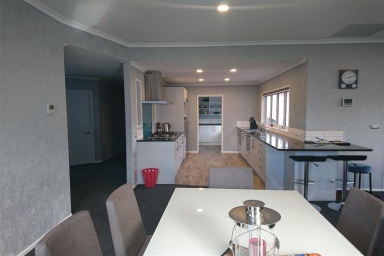 Photo of property in 71 Rata Street, Wanaka, 9305