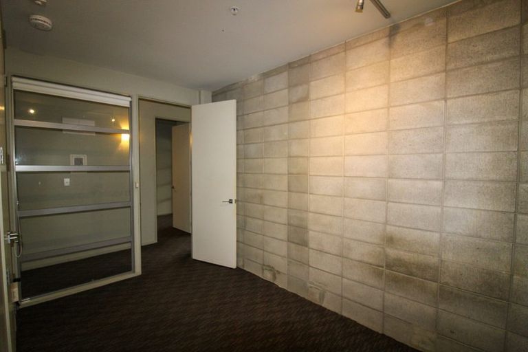 Photo of property in Vespa Apartments, 402/20 Hanson Street, Mount Cook, Wellington, 6021