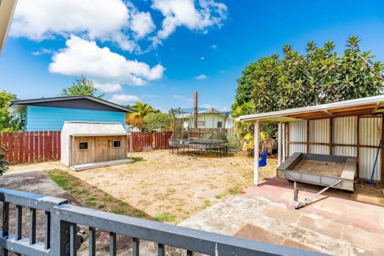 Photo of property in 10 Moki Place, Ruakaka, 0116