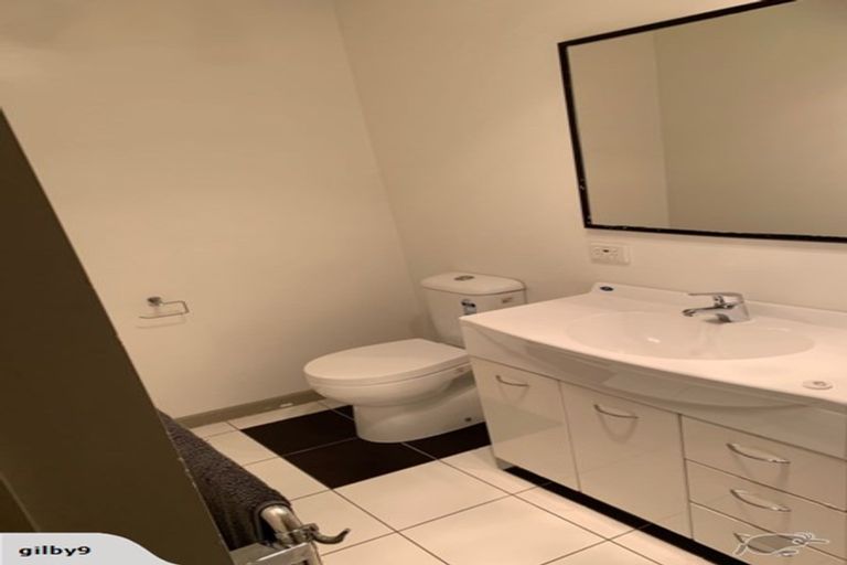 Photo of property in 16a Arawata Terrace, Fernhill, Queenstown, 9300