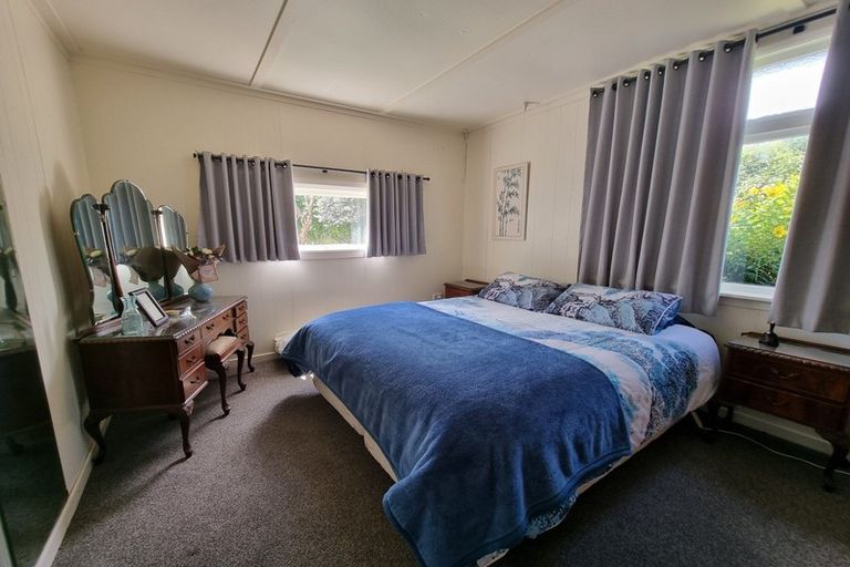 Photo of property in 37 Tutaekara Road, Pahiatua, 4987