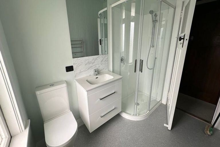 Photo of property in 44 Pirie Street, Mount Victoria, Wellington, 6011