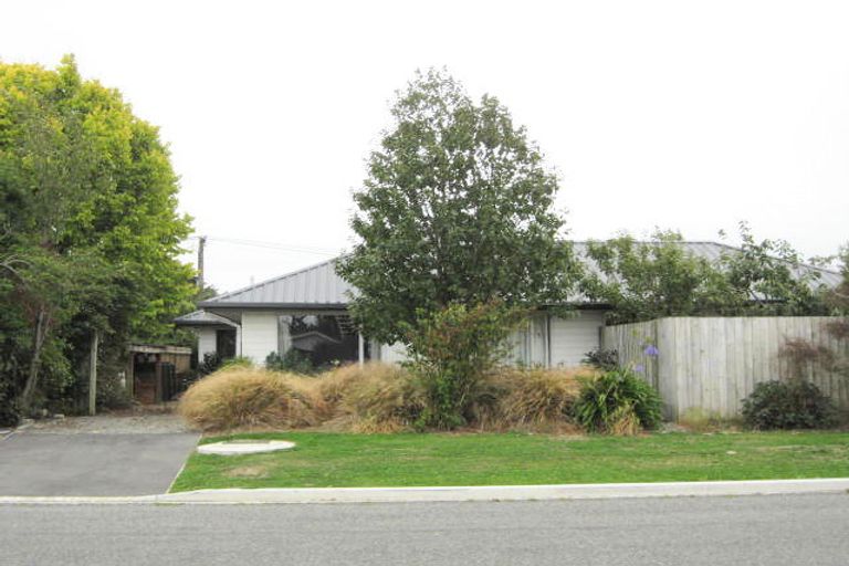 Photo of property in 14 Byron Street, Rolleston, 7614