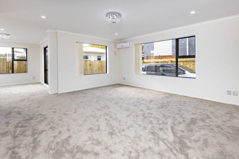 Photo of property in 67b Kimpton Road, Papatoetoe, Auckland, 2025