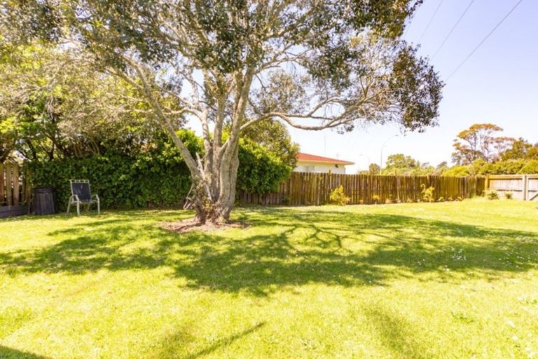 Photo of property in 1/40 Latham Avenue, Pakuranga, Auckland, 2010