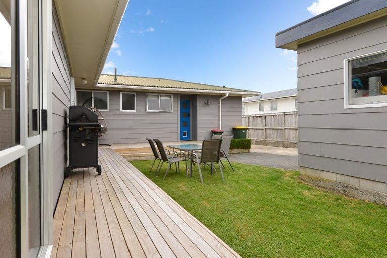 Photo of property in 12 Lansdowne Crescent, Glenview, Hamilton, 3206