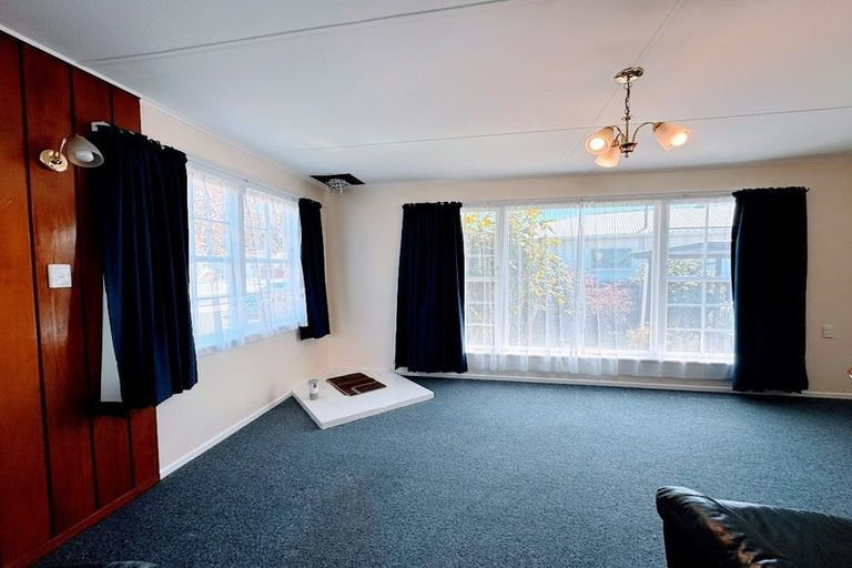 Photo of property in 18 Karamu Crescent, Wainuiomata, Lower Hutt, 5014