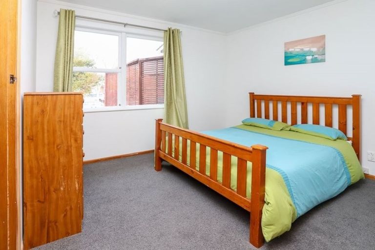 Photo of property in 28 Larnach Street, St Andrews, Hamilton, 3200