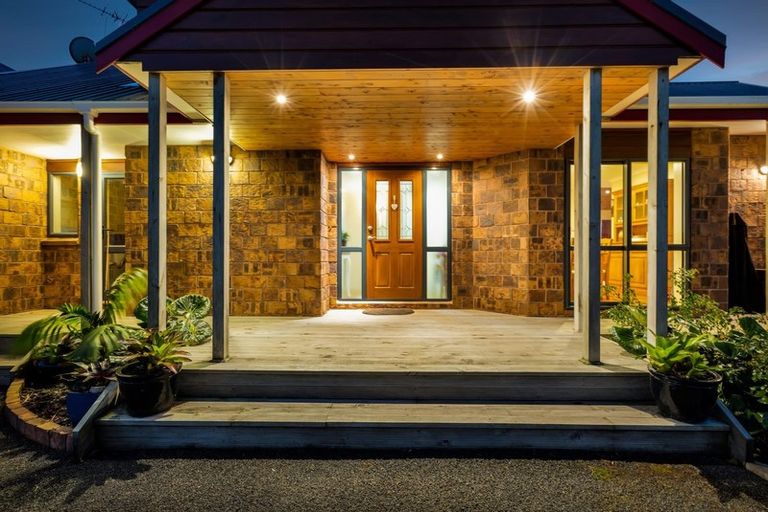 Photo of property in 957 Main Road North, Onaero, Waitara, 4383