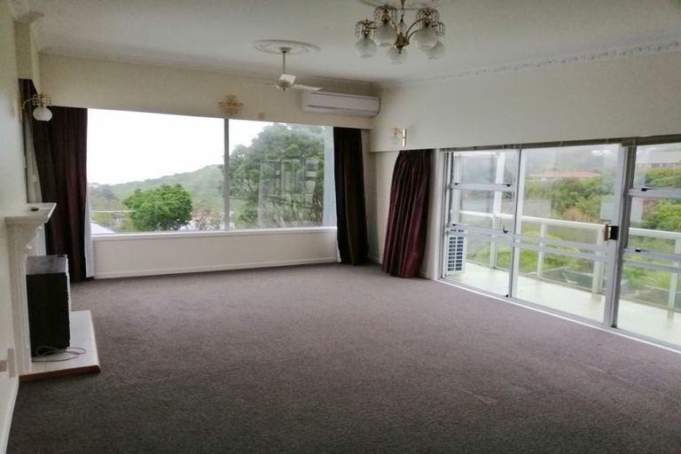 Photo of property in 191 Dowse Drive, Maungaraki, Lower Hutt, 5010