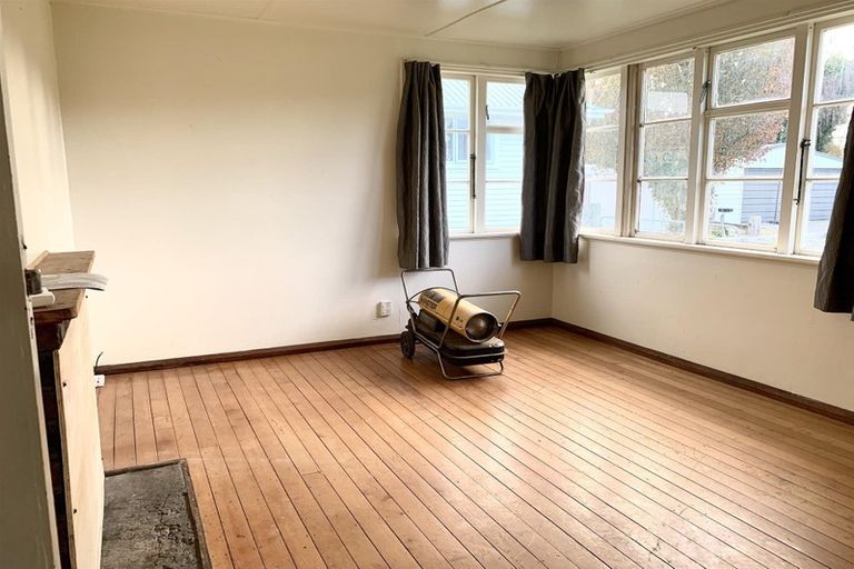 Photo of property in 8 Ajax Street, Stratford, 4332