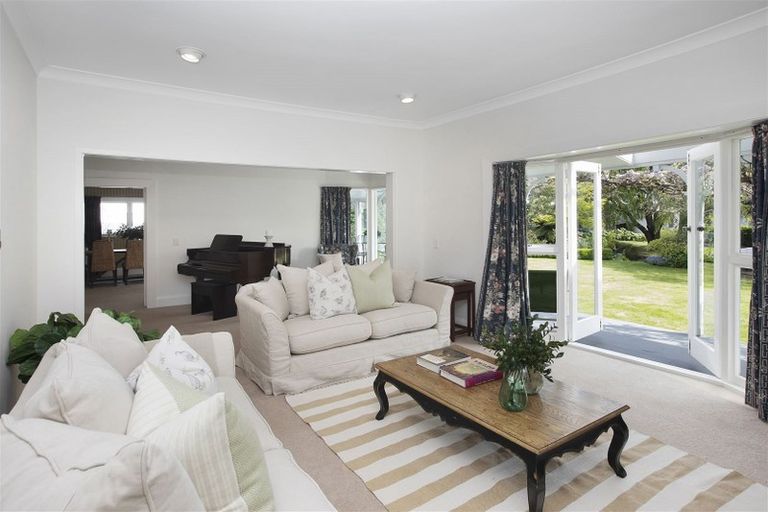 Photo of property in 43 Idris Road, Fendalton, Christchurch, 8052